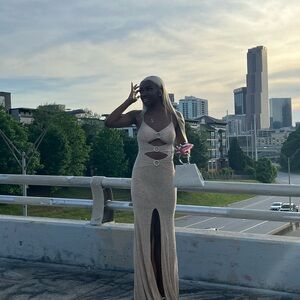 Elegant Beige Maxi Dress